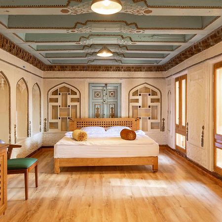 Duston Boutique XIX Century Rooms Bukhara Exterior photo