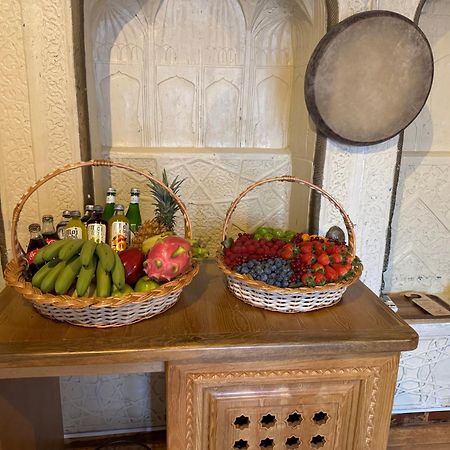 Duston Boutique XIX Century Rooms Bukhara Exterior photo