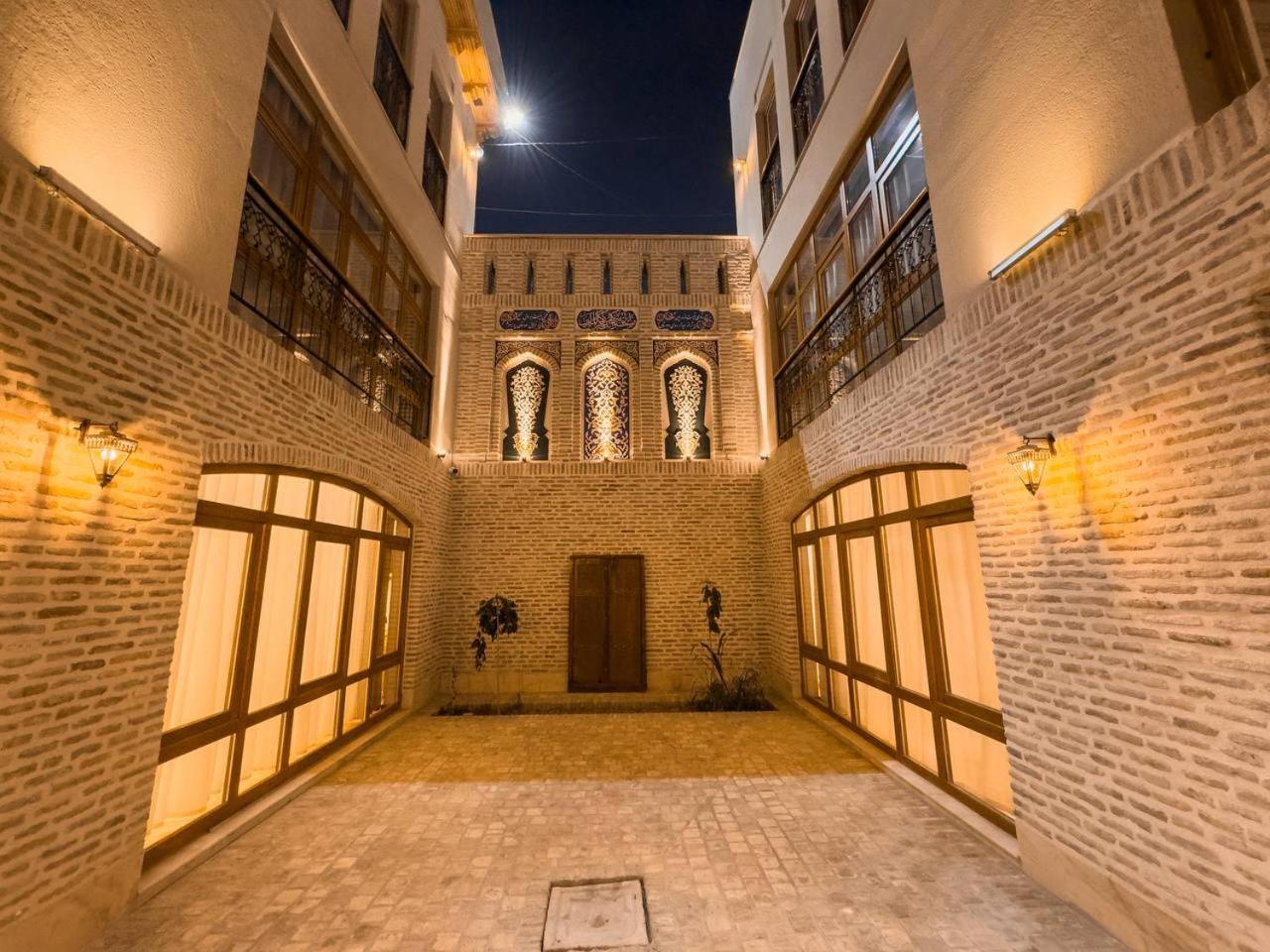 Duston Boutique XIX Century Rooms Bukhara Exterior photo