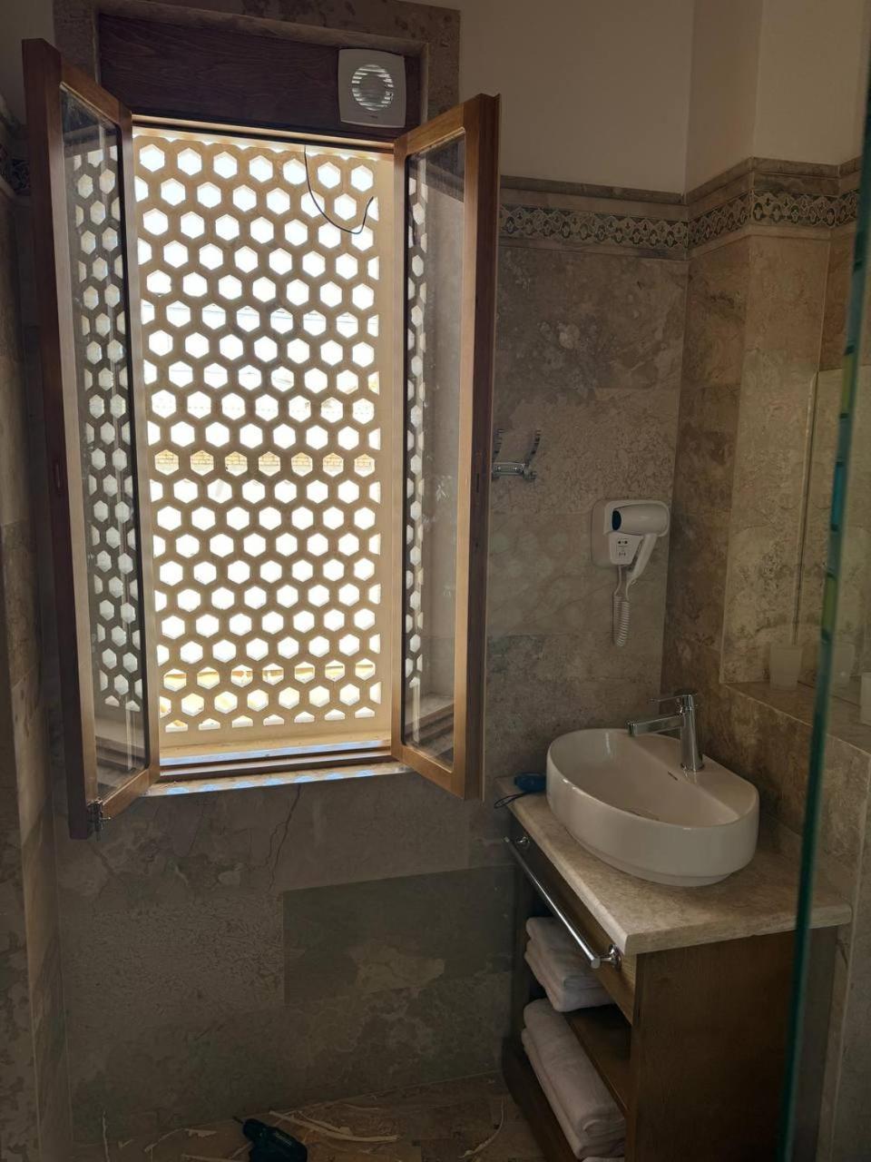 Duston Boutique XIX Century Rooms Bukhara Exterior photo