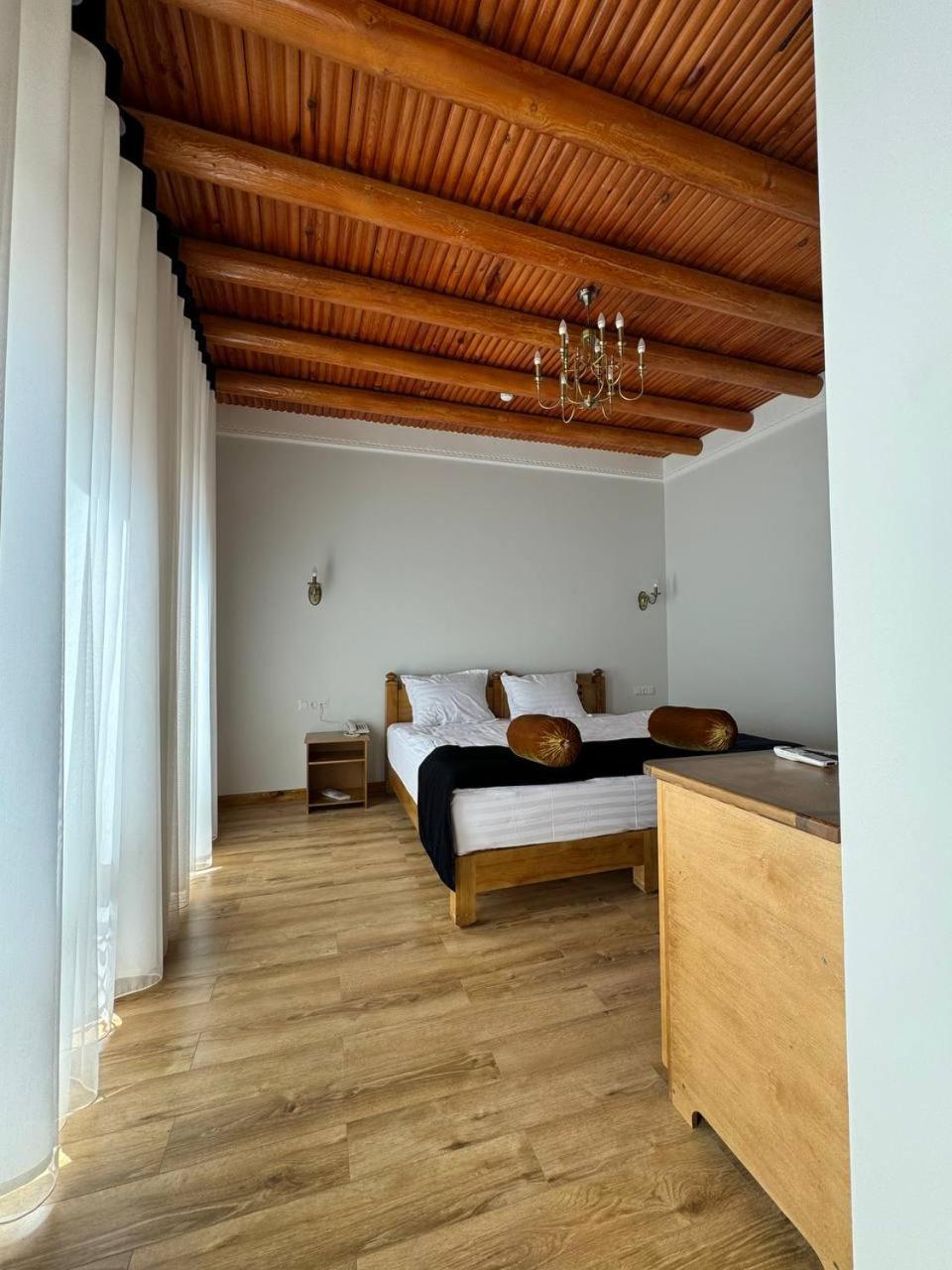 Duston Boutique XIX Century Rooms Bukhara Exterior photo