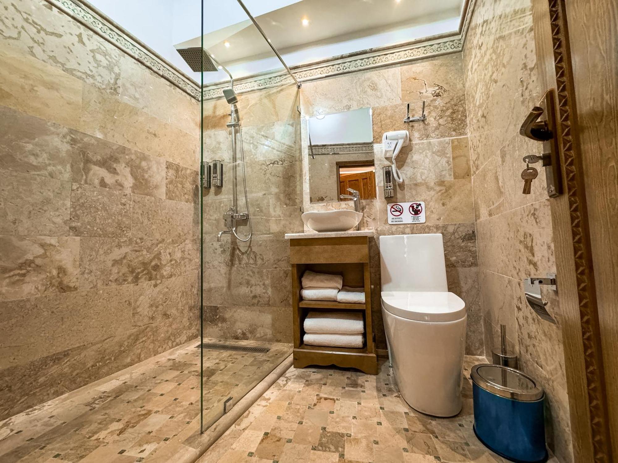 Duston Boutique XIX Century Rooms Bukhara Exterior photo